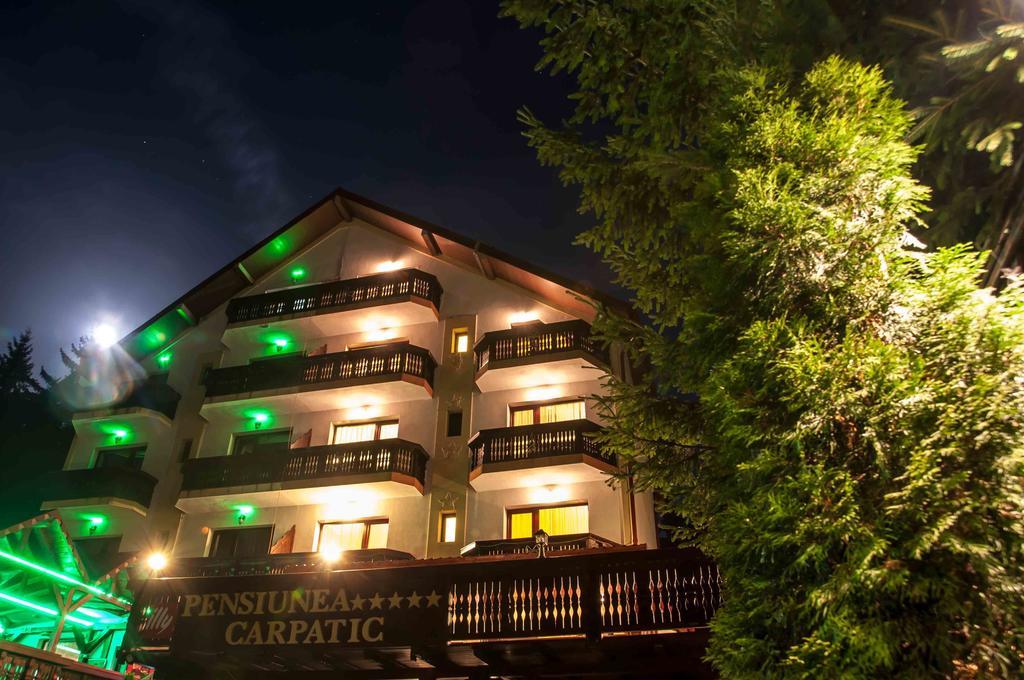 Hotel Carpatic Predeal Exterior foto